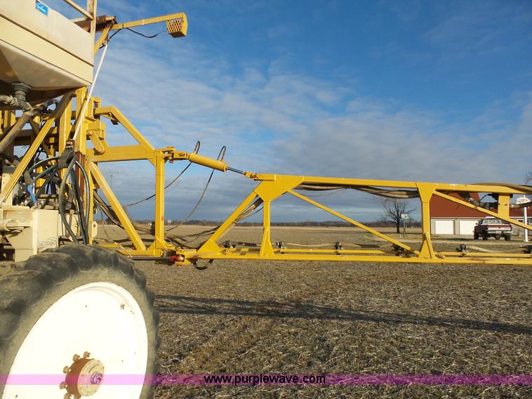 image for item K7668 1996 Tyler Patriot W2 self-propelled sprayer