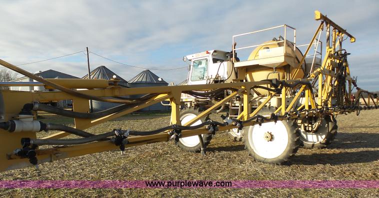 image for item K7668 1996 Tyler Patriot W2 self-propelled sprayer