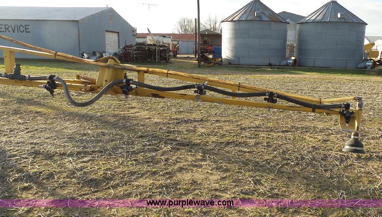 image for item K7668 1996 Tyler Patriot W2 self-propelled sprayer