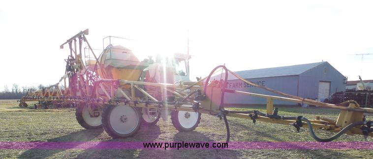image for item K7668 1996 Tyler Patriot W2 self-propelled sprayer