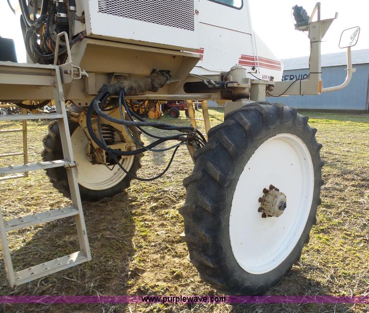 image for item K7668 1996 Tyler Patriot W2 self-propelled sprayer