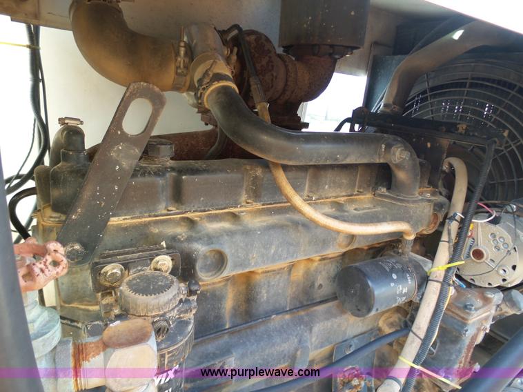 image for item K7668 1996 Tyler Patriot W2 self-propelled sprayer