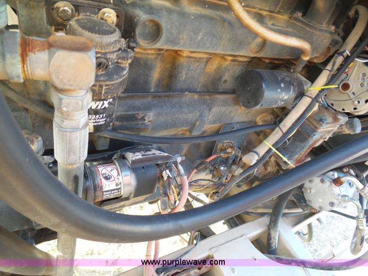 image for item K7668 1996 Tyler Patriot W2 self-propelled sprayer