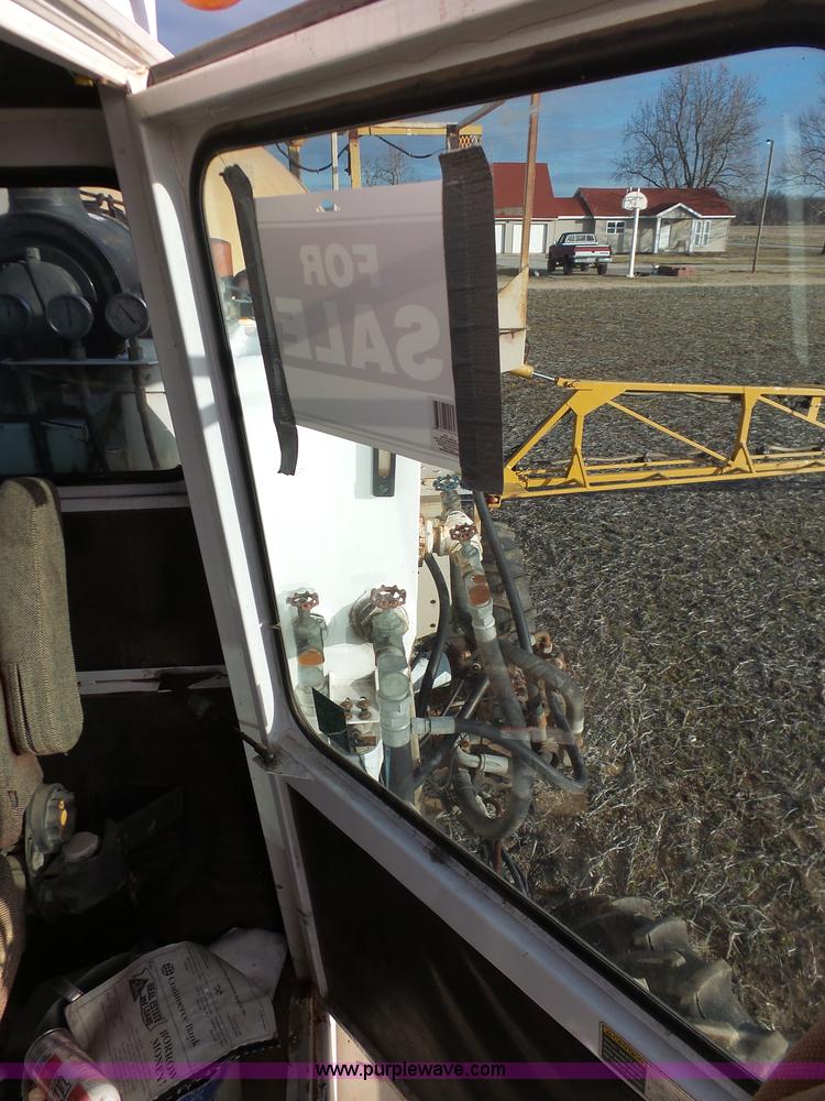 image for item K7668 1996 Tyler Patriot W2 self-propelled sprayer