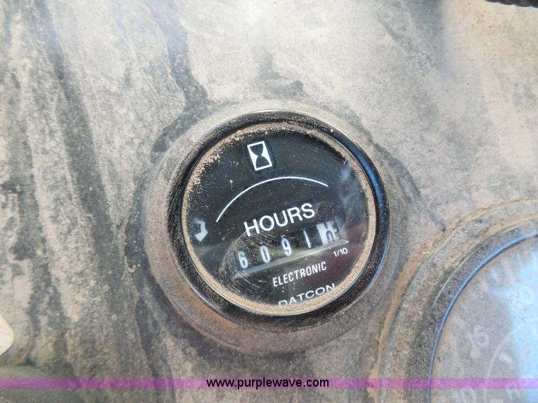 image for item K7668 1996 Tyler Patriot W2 self-propelled sprayer