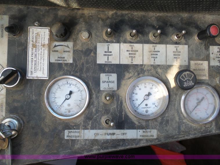 image for item K7668 1996 Tyler Patriot W2 self-propelled sprayer