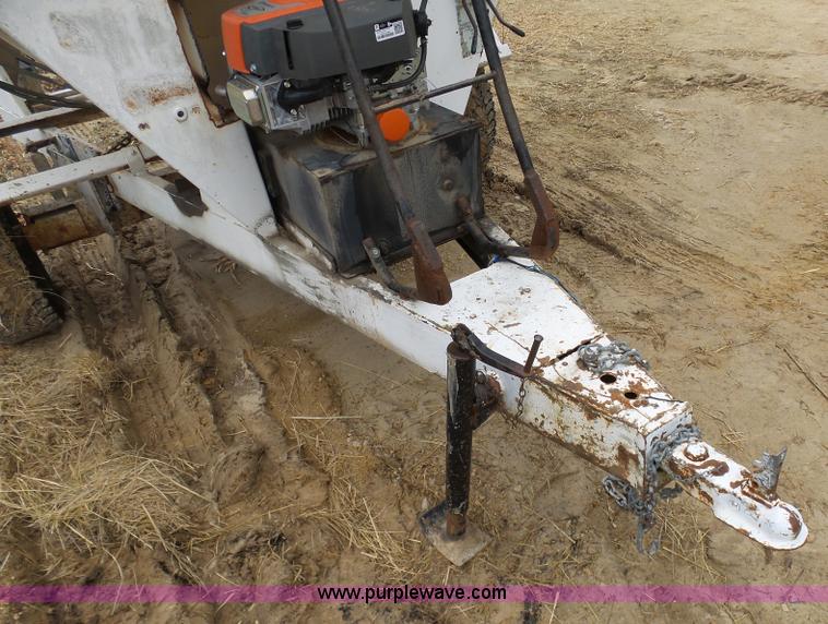 image for item K7672 Seed tender