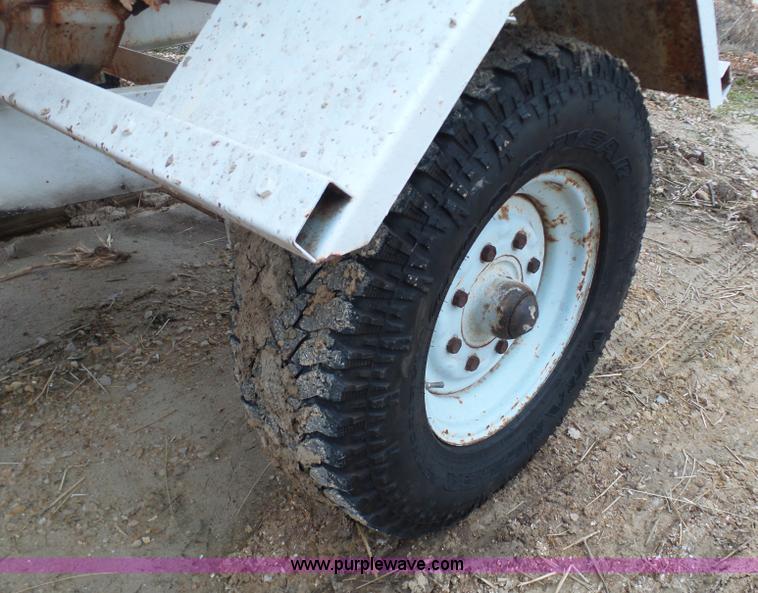 image for item K7672 Seed tender