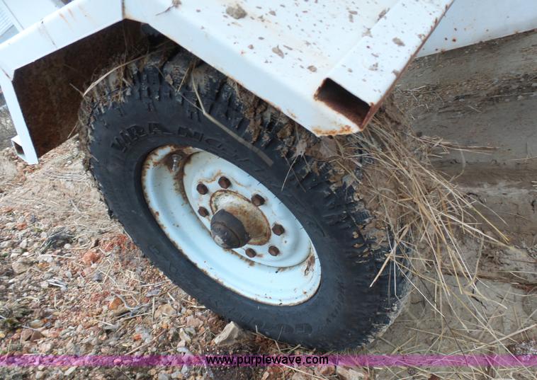 image for item K7672 Seed tender