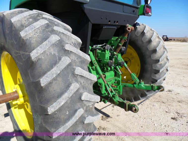 image for item L1512 1988 John Deere 4450 tractor