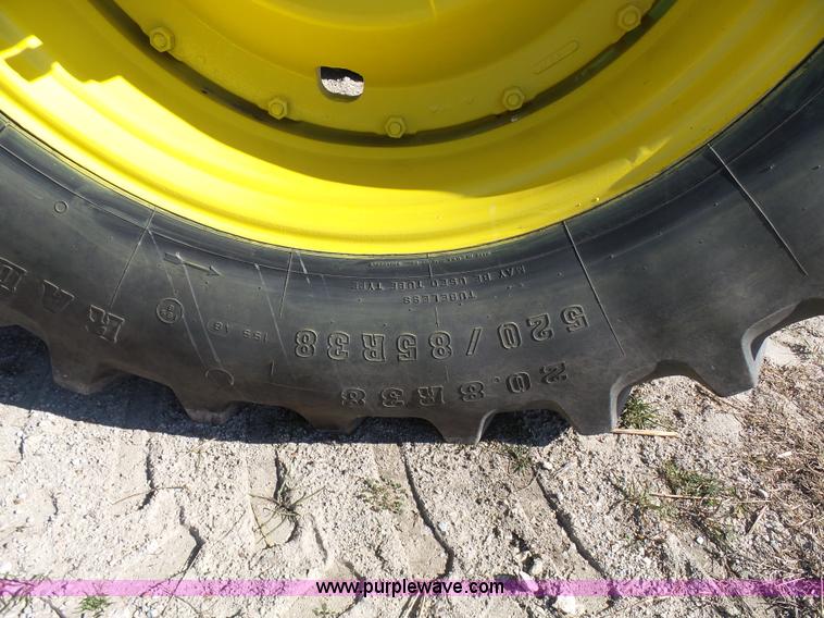 image for item L1512 1988 John Deere 4450 tractor