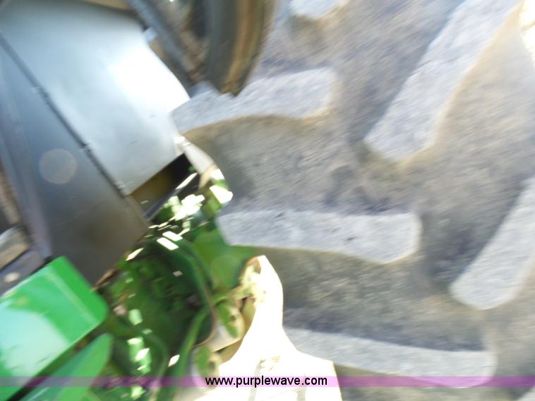 image for item L1512 1988 John Deere 4450 tractor