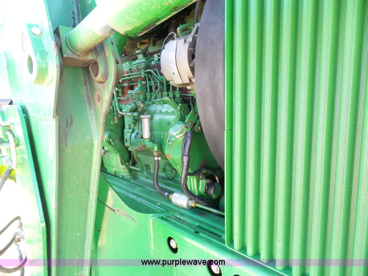 image for item L1512 1988 John Deere 4450 tractor