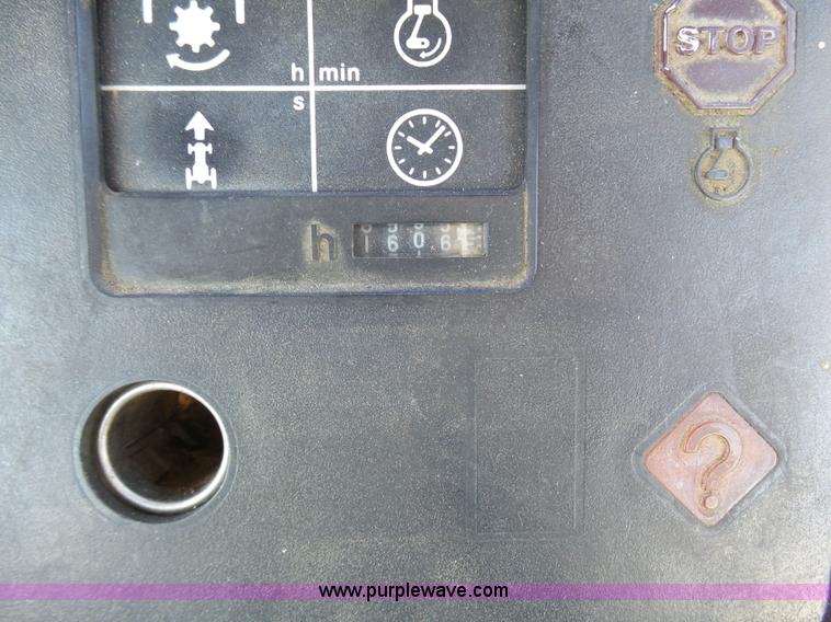 image for item L1512 1988 John Deere 4450 tractor