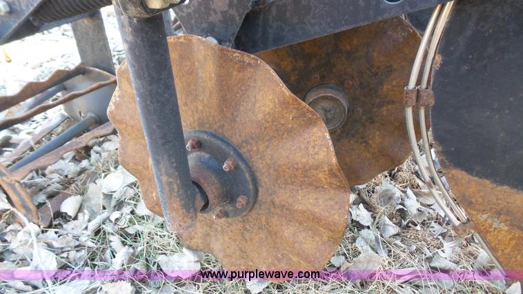 image for item L2368 Unverferth Ripperstripper in-line ripper