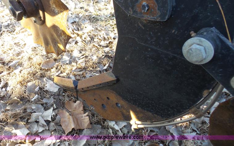 image for item L2368 Unverferth Ripperstripper in-line ripper