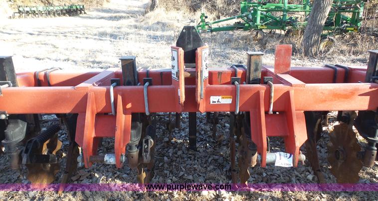 image for item L2368 Unverferth Ripperstripper in-line ripper