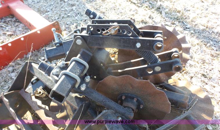 image for item L2368 Unverferth Ripperstripper in-line ripper