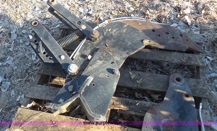 image for item L2368 Unverferth Ripperstripper in-line ripper