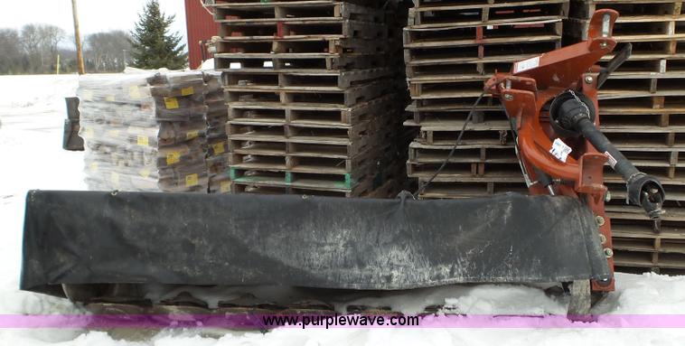 image for item L3924 AGCO 3009 disc mower