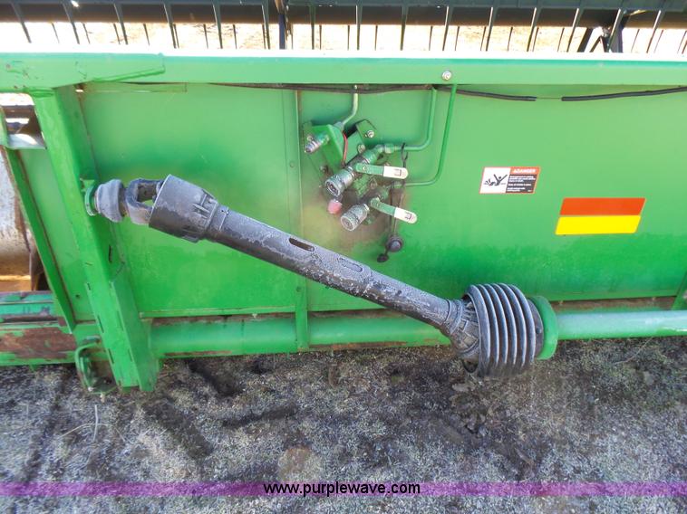 image for item L5394 2000 John Deere 930F flex head