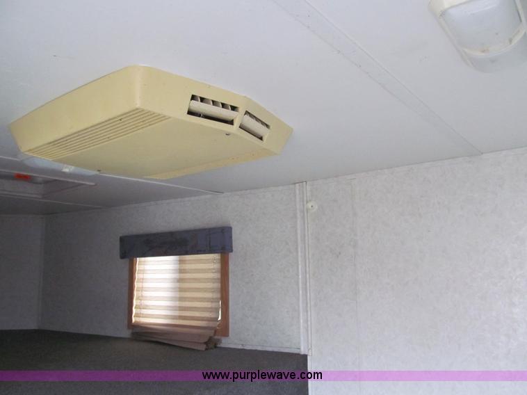 image for item L5526 1999 Sooner livestock trailer