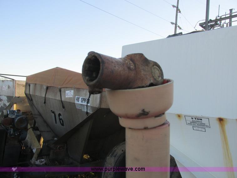 image for item L7015 Fertilizer spreader cart