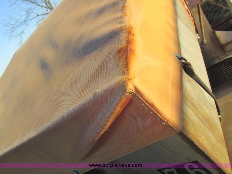 image for item L7016 Fertilizer spreader cart