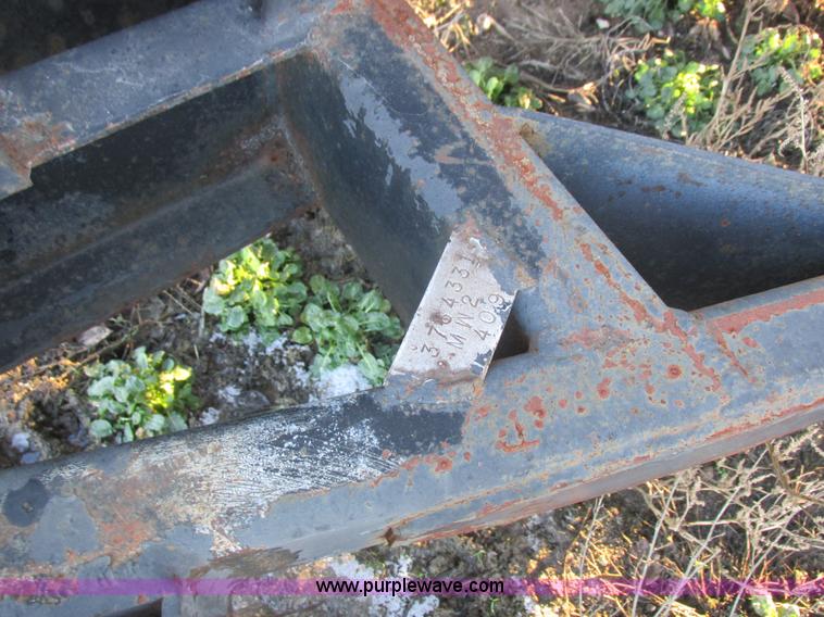 image for item L7016 Fertilizer spreader cart