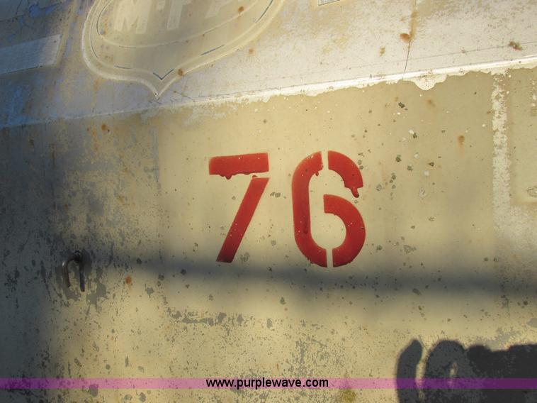 image for item L7017 Fertilizer spreader cart