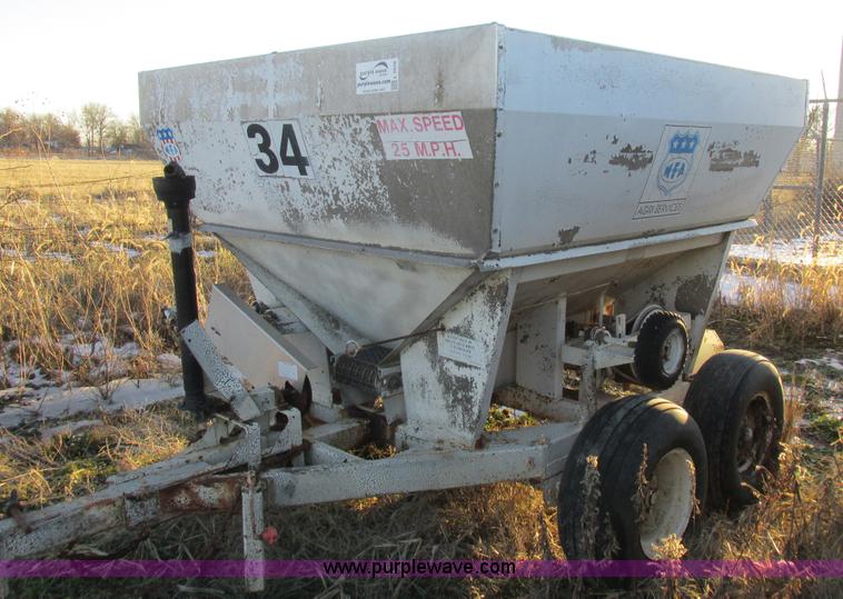 image for item L7018 Fertilizer spreader cart