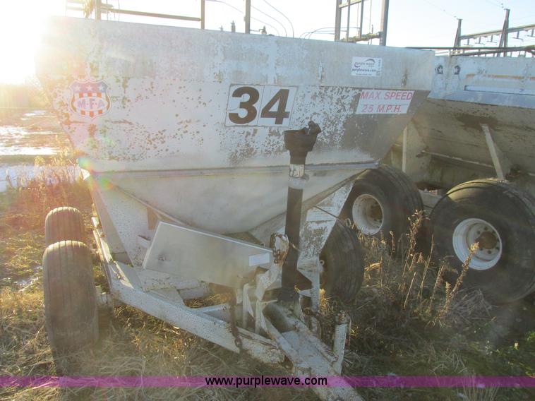 image for item L7018 Fertilizer spreader cart