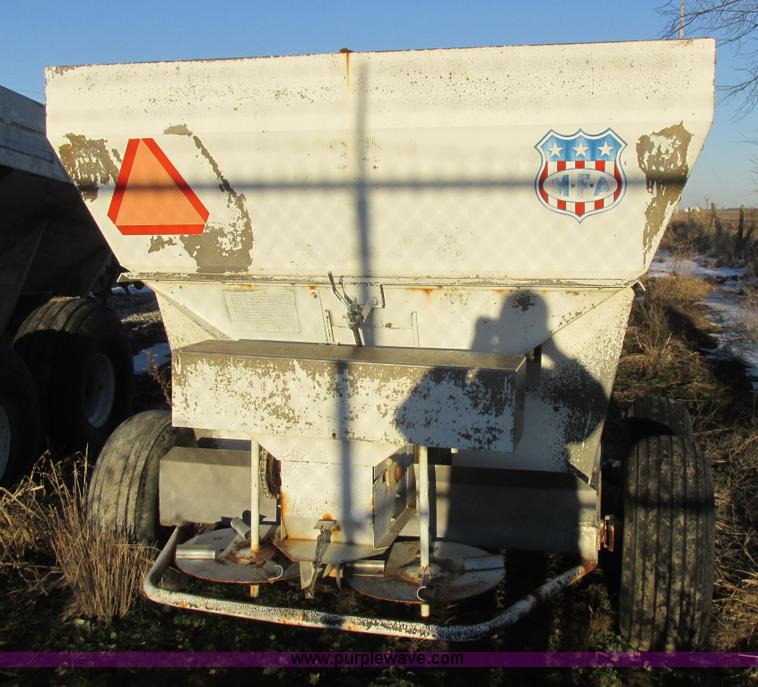 image for item L7018 Fertilizer spreader cart