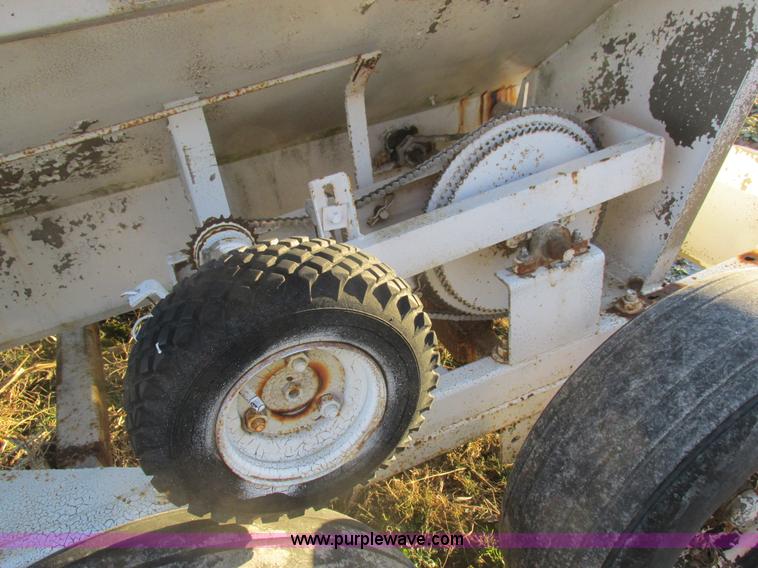 image for item L7018 Fertilizer spreader cart