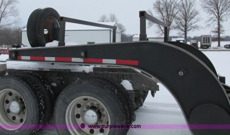 image for item L7024 1993 Jantz combine trailer