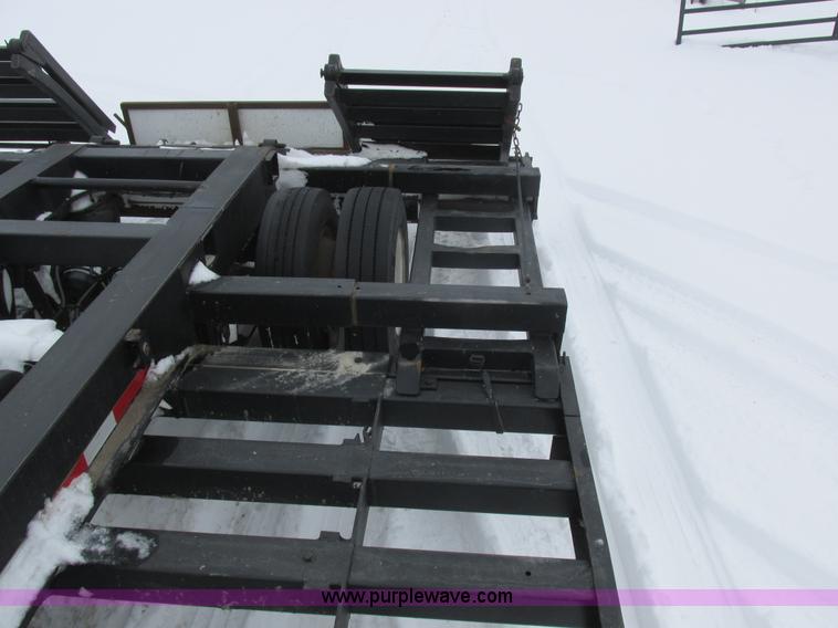 image for item L7024 1993 Jantz combine trailer