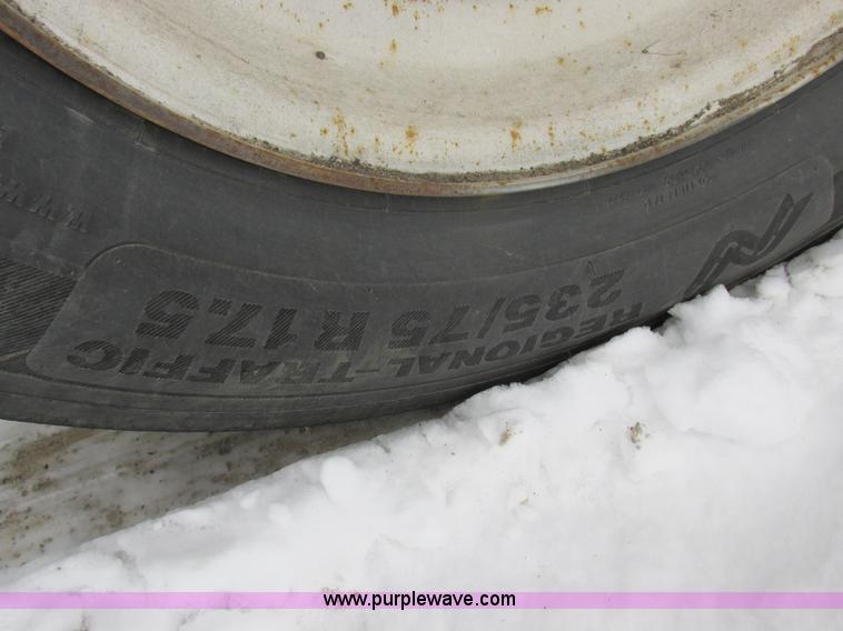 image for item L7024 1993 Jantz combine trailer