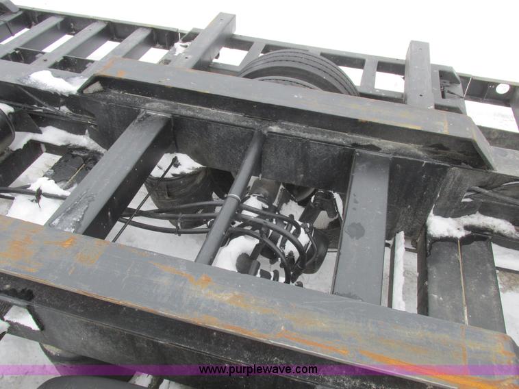 image for item L7024 1993 Jantz combine trailer