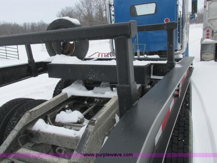 image for item L7024 1993 Jantz combine trailer