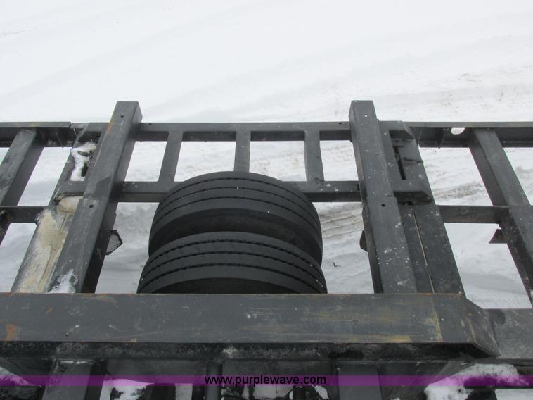 image for item L7024 1993 Jantz combine trailer