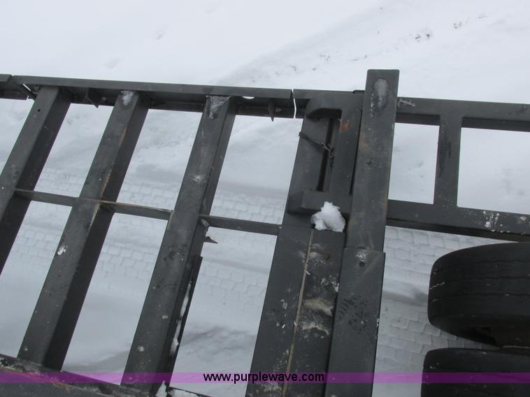 image for item L7024 1993 Jantz combine trailer