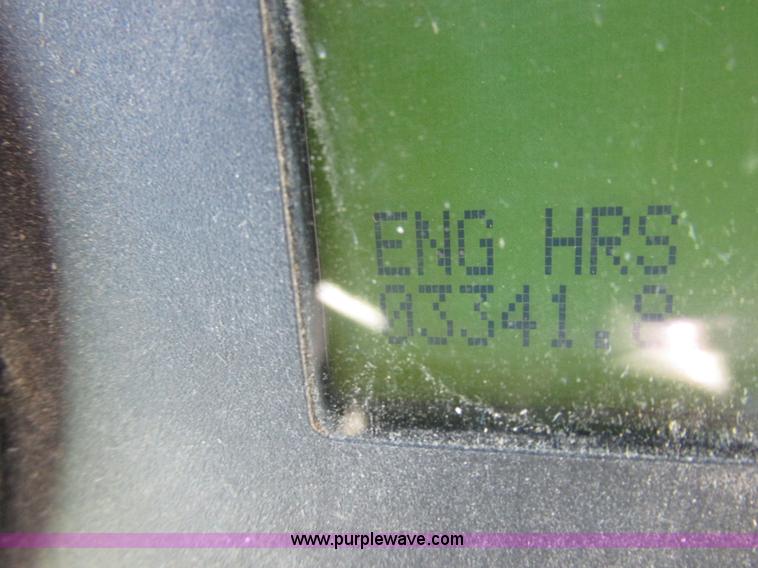 image for item L7043 2005 SpraCoupe 7650 self-propelled sprayer