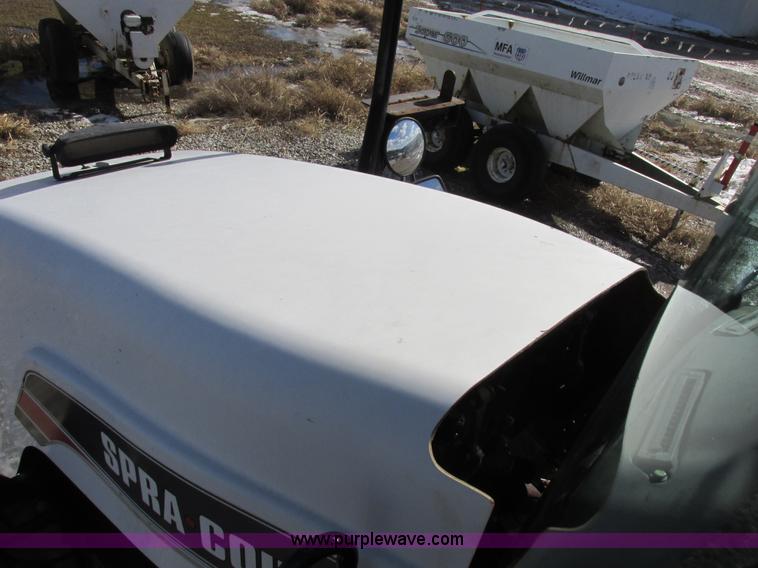 image for item L7043 2005 SpraCoupe 7650 self-propelled sprayer