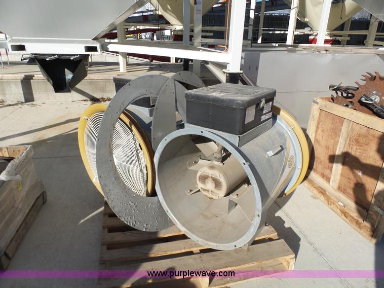 (2) GSI DF101 24" grain bin fans in Harrisonville, MO Item N9358