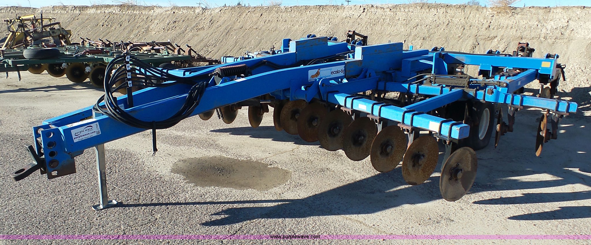 DMI ETIG 730 disk ripper in Gove, KS Item J7254 sold Purple Wave