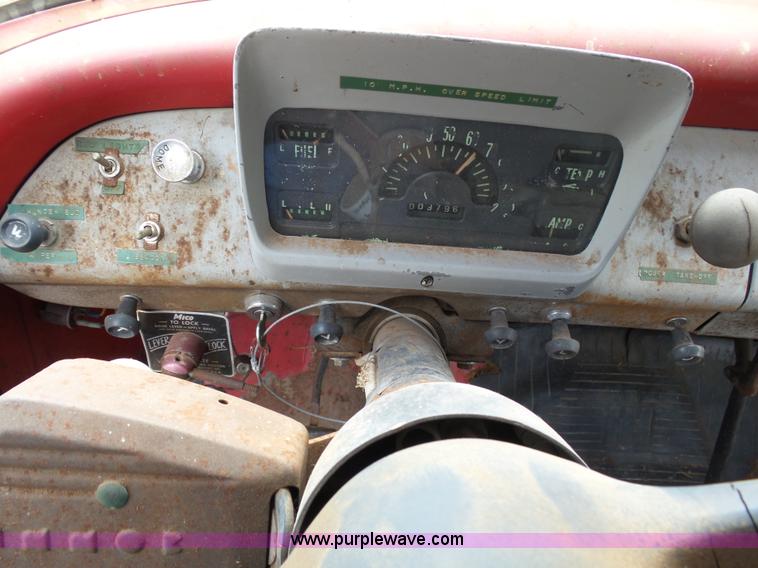 image for item AR9484 1960 International B166 fire truck