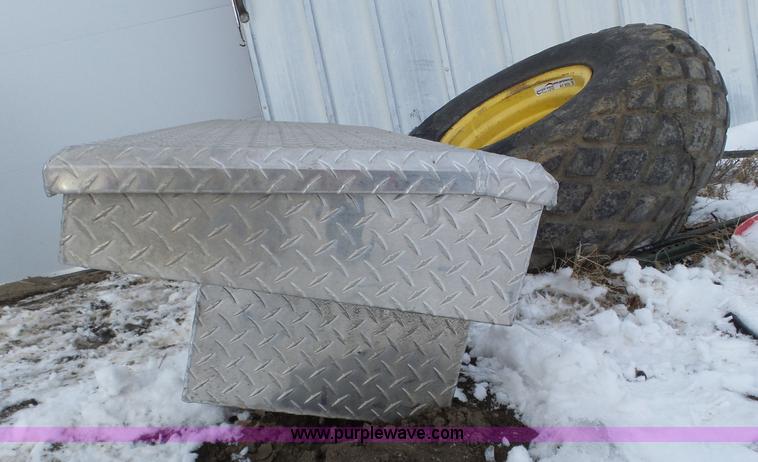 image for item AV9020 Assorted items