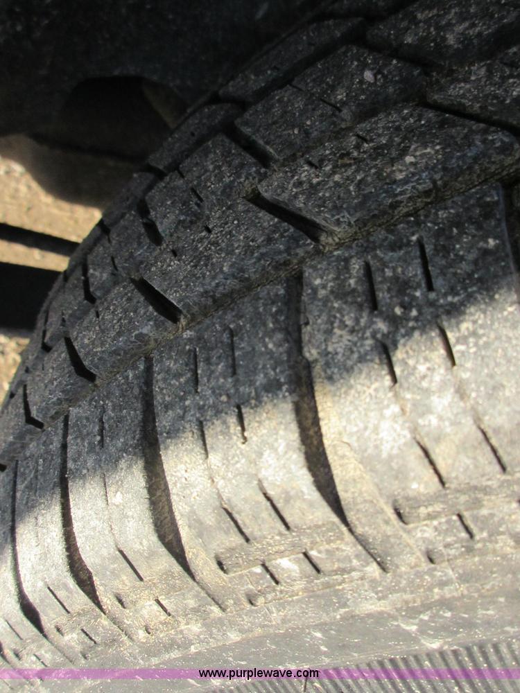 image for item BD9241 2001 Dodge Grand Caravan Sport van