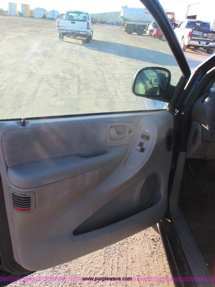 image for item BD9241 2001 Dodge Grand Caravan Sport van