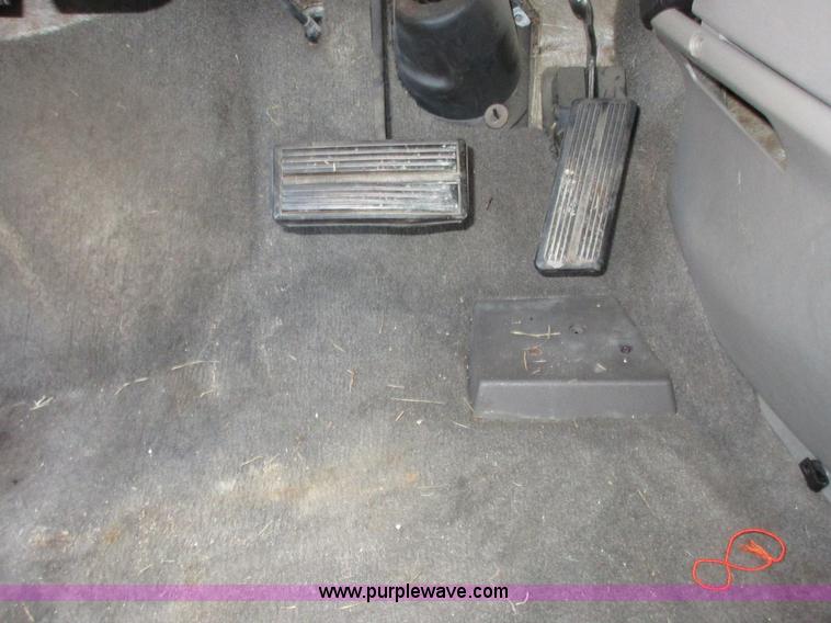 image for item BD9241 2001 Dodge Grand Caravan Sport van